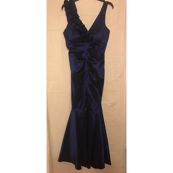 Dresses & Skirts - Blue mermaid elegant dress.